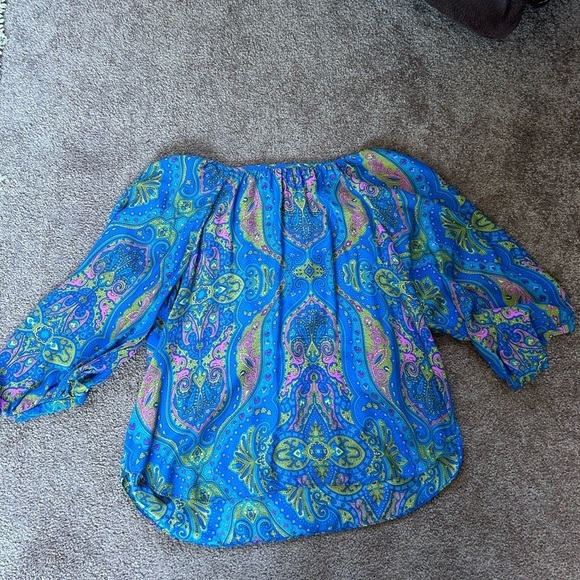Alice & Trixie Printed Flowy Silk Blouse - Picture 6 of 6